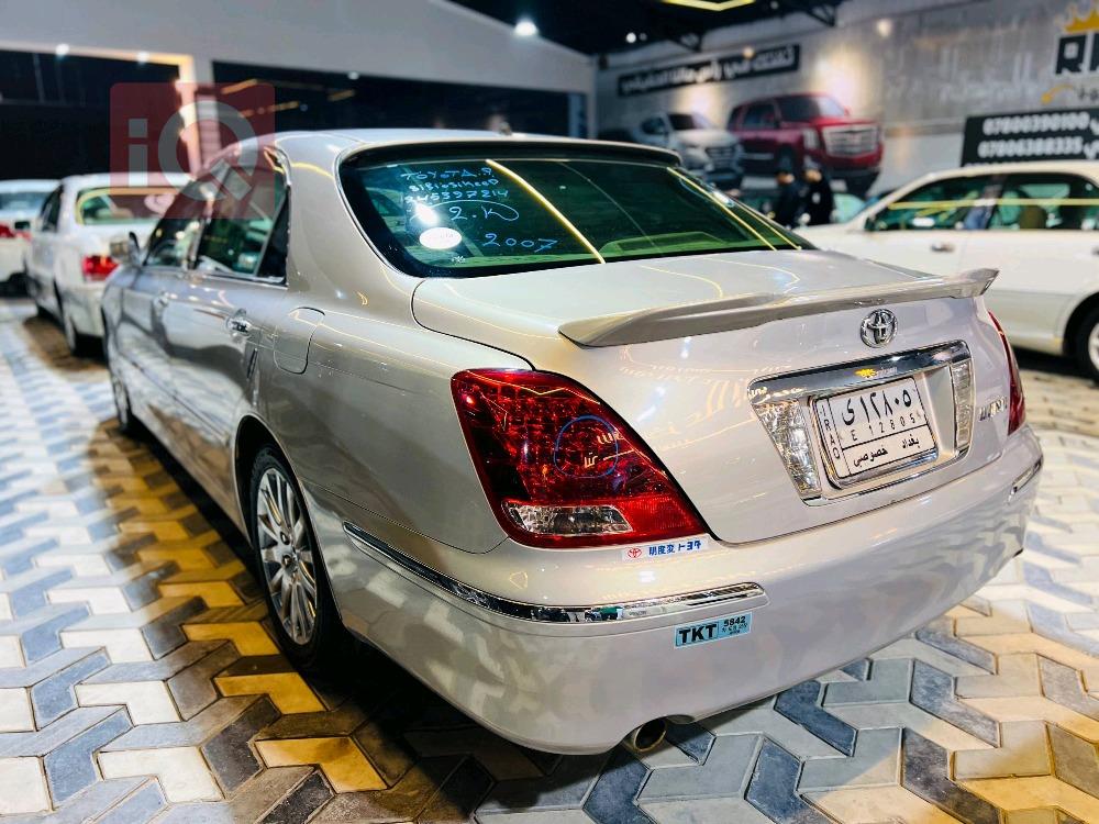 تويوتا كراون